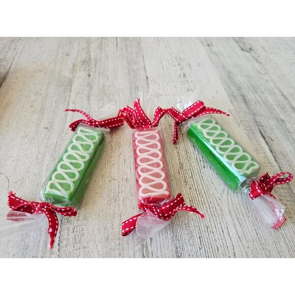 Pier 1 hot cocoa scented soap candy Xmas decor fragrance 1.5 oz set lot - Picture 1 of 4